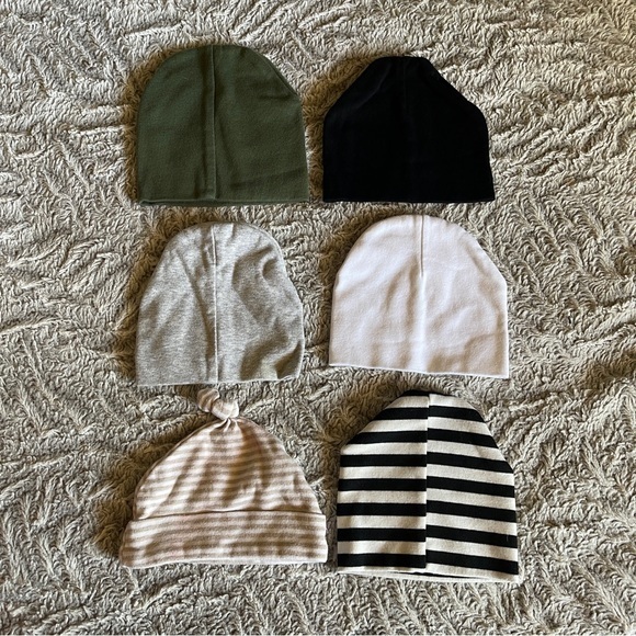 Other - 4 for 16$ Assorted Beanie Hat Set 0-6 months